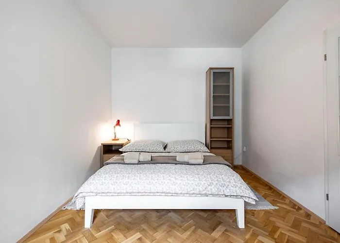 Urban Oasis Near Park And Center * Pozsony