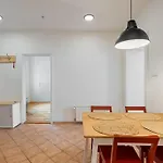 Apartamento Urban Oasis Near Park And Center Bratislava