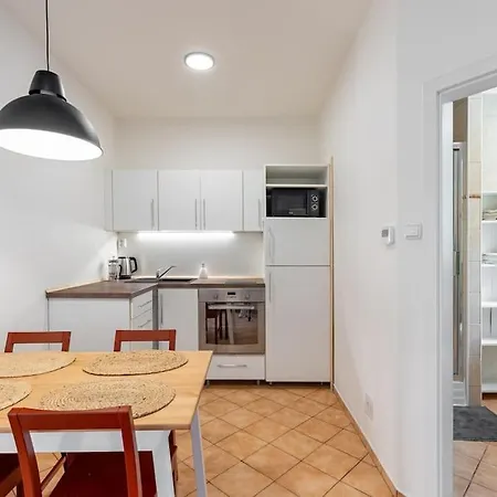 Apartament Urban Oasis Near Park And Center
